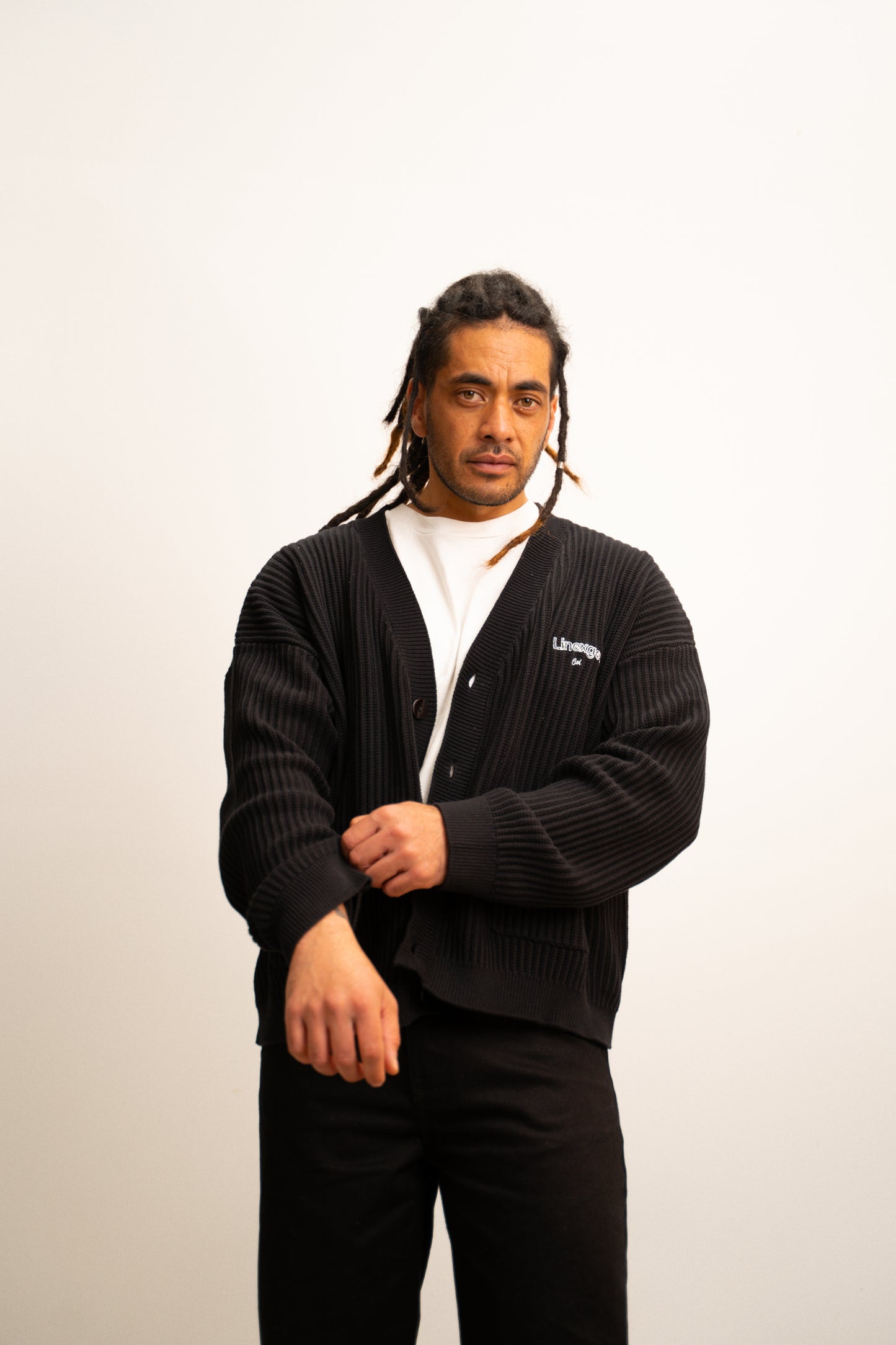 Te Kore - Black Cardigan